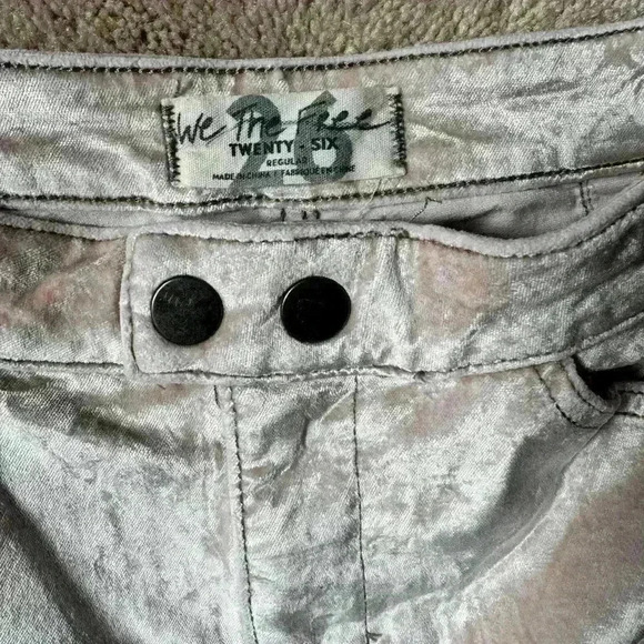 We The Free Crushed Velvet High Waist Relaxed Fit Jeans Blush Color Size 26 - Picture 2 of 4
